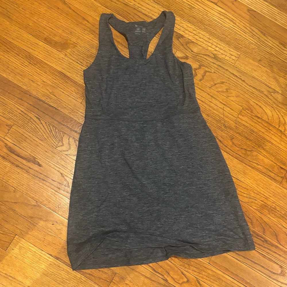 Gap fit dress with shorts